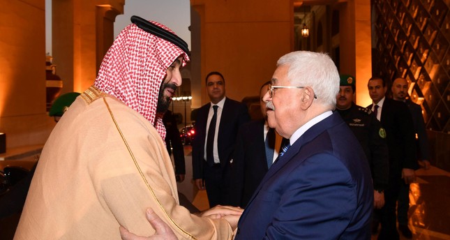 President Abbas meets Saudi Crown Prince in Riyadh