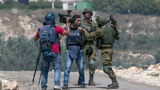 8 Israeli violations against journalists in September