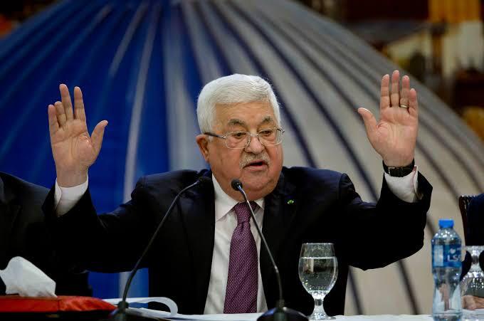 President Abbas declares end to agreements with Israel, US; turns over responsibility on occupied lands to Israel