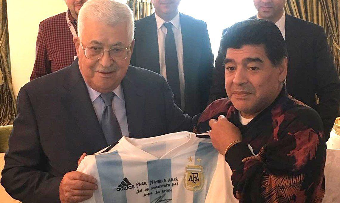 President Abbas sends condolences over the death of football legend Maradona