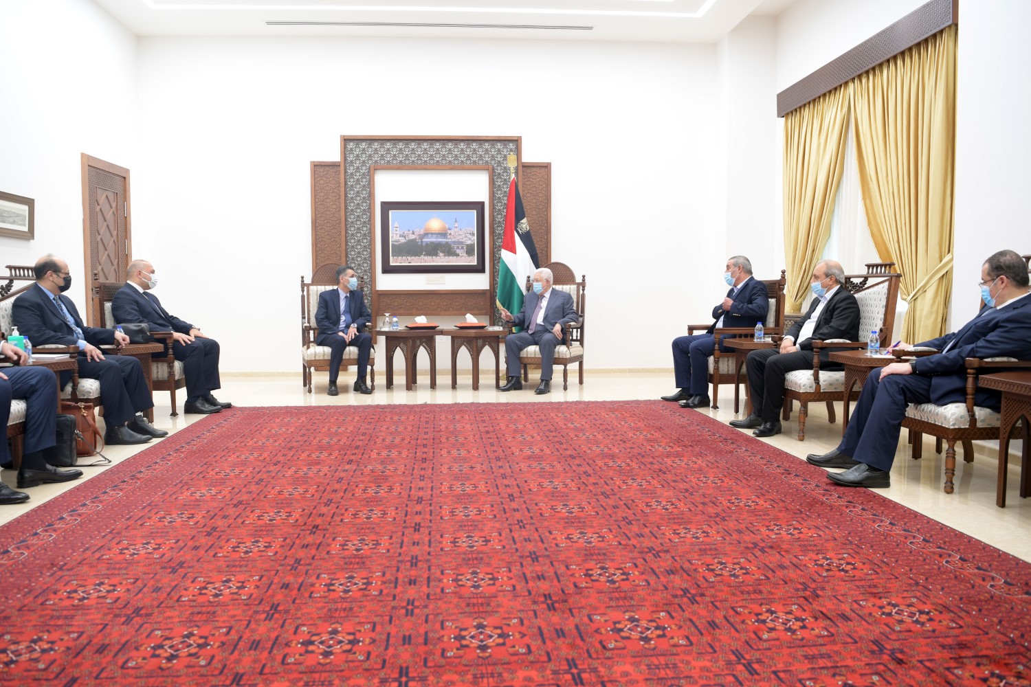 President Abbas receives Egyptian security delegation