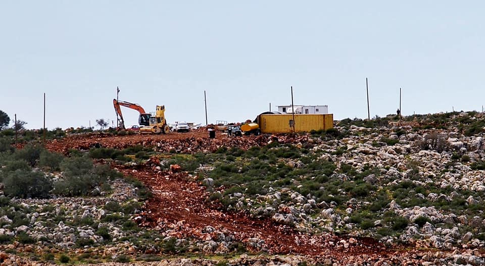 Work underway to expand illegal settlement in south of the West Bank