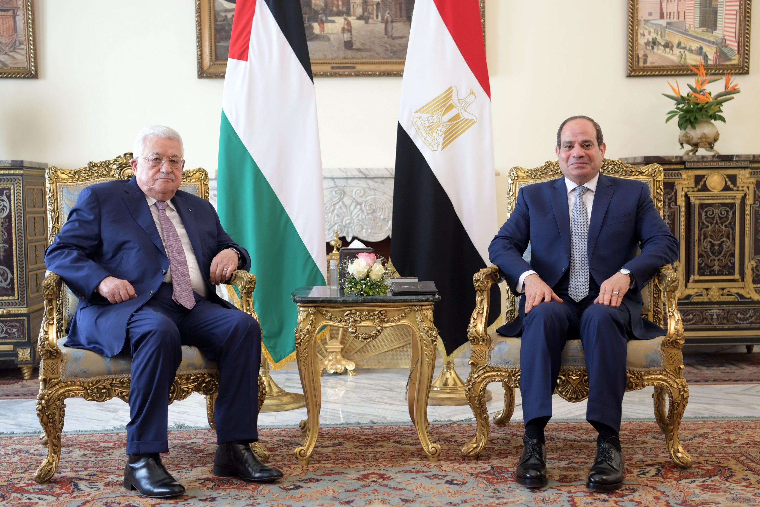 President Abbas meets president Elsisi in Cairo