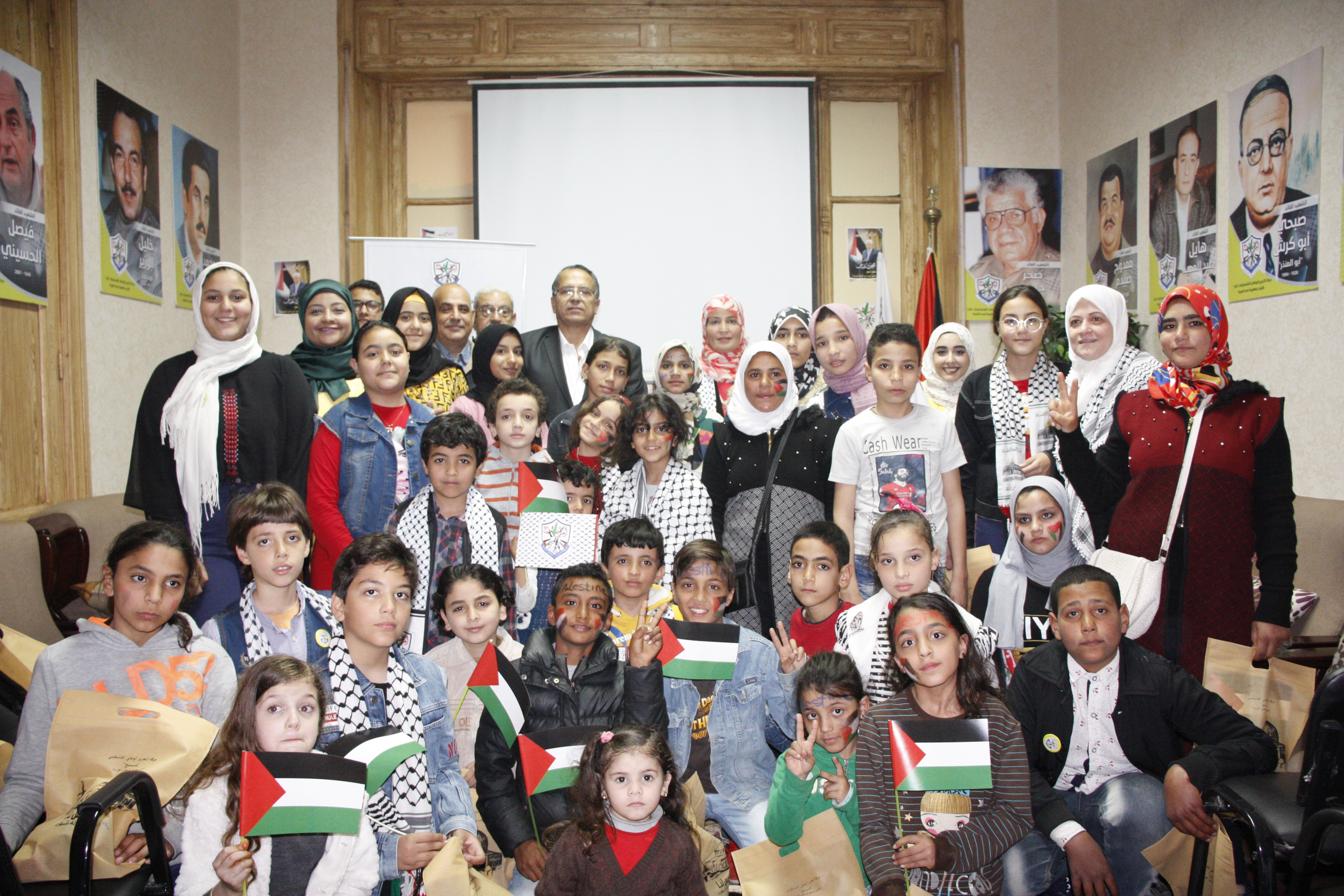 Fatah movement in Egypt marks orphans day