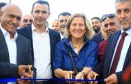 The European Union and Palestinian Authority established a multipurpose building and public park in Daher al-Abed