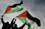 PCBS: Palestinian refugees constitute almost half of the Palestinians in the world