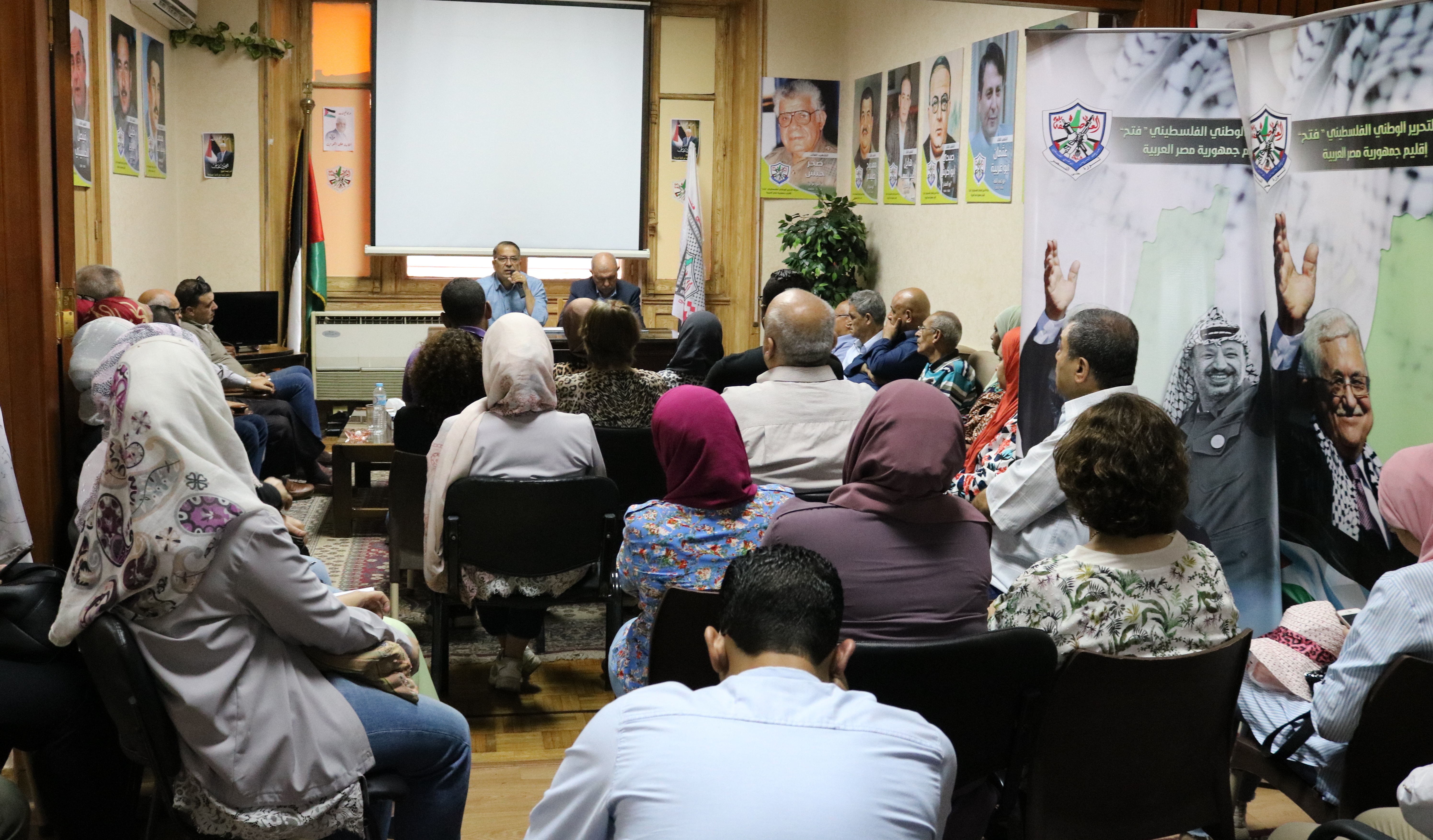 Fatah in Egypt organizes a seminar on repercussions of Bahrain workshop