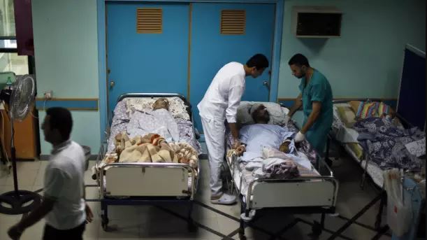Middle East Monitor: Israel stops 661 Gaza patients from travelling for treatment