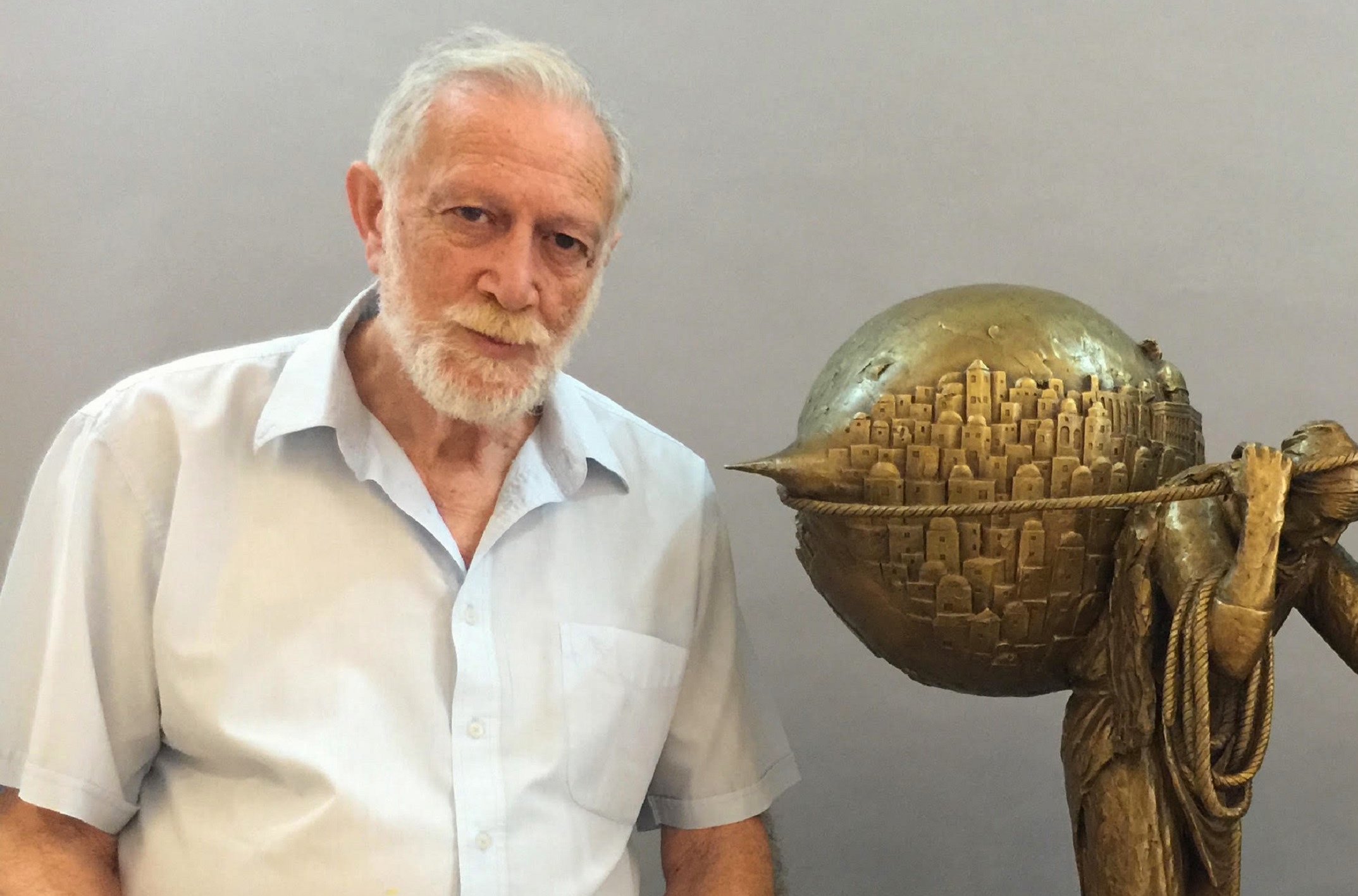 Palestinian artist Suleiman Mansour awarded UNESCO-Sharjah Prize for Arab Culture