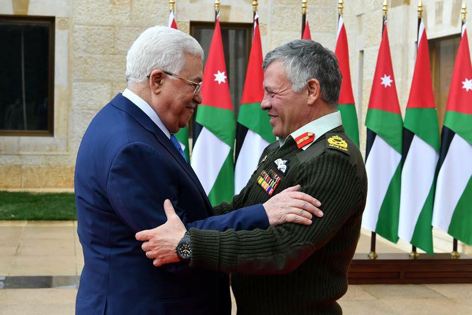 President Abbas backs Jordan, decisions made by King Abdullah