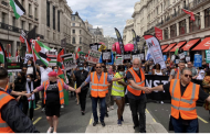 Thousands of protesters in London demand freedom for Palestine