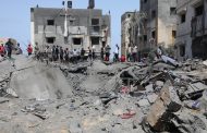 Bodies of 8 martyrs, including a child, pulled from the rubble in Rafah on third day of Israeli aggression